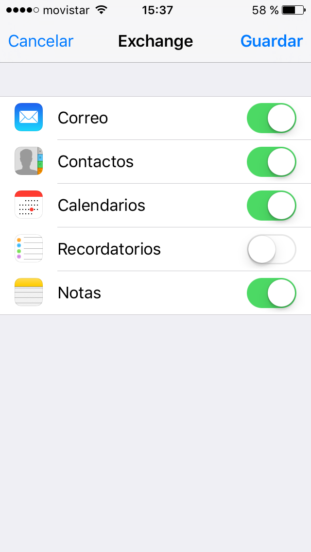 Selección de opciones de sincronización en cuenta Exchange de Mail de iPhone